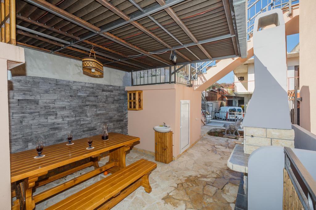 Apartments Viljac Τρογκίρ Εξωτερικό φωτογραφία